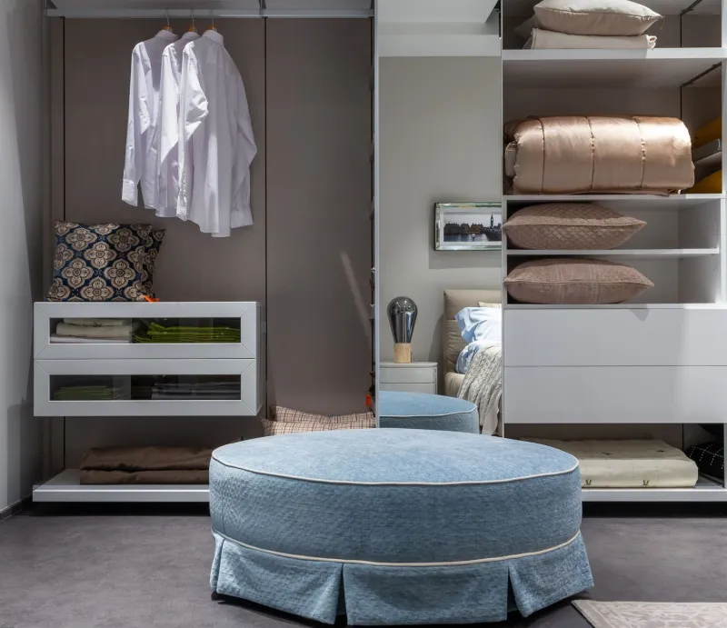 Know What You Own: The No-Stress System for Finally Getting a Handle on Your Wardrobe